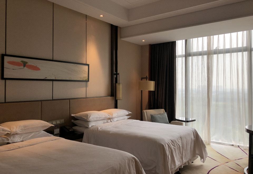 Sheraton Langfang Chaobai River HotelExecutive Room (2 Beds)