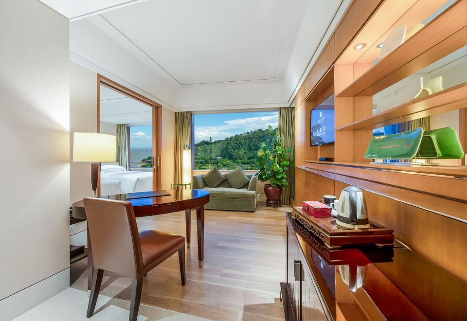 Nansha Grand Hotel Deluxe Mountain-view Twin Room