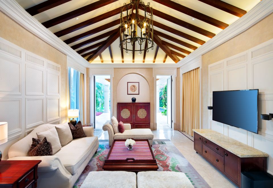 豪華一居泳池別墅