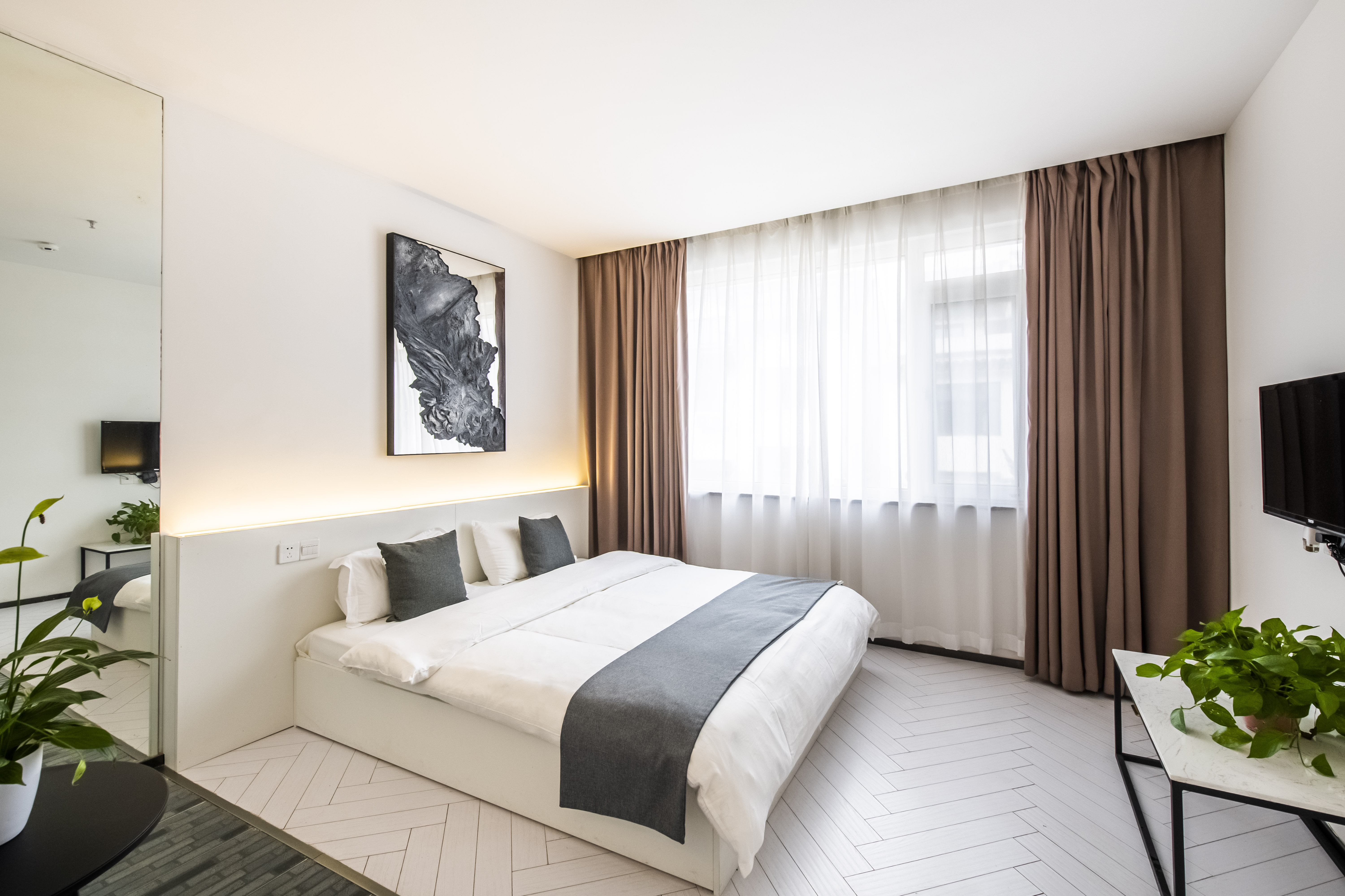 侘寂极简大床房【设计家居+全身镜+乾湿分离】