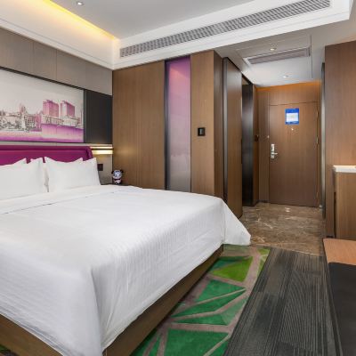 舒適大床房（銀髮專享安睡枕+智能茶桌） 青島城陽希爾頓歡朋飯店優惠