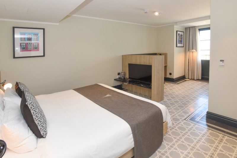 行政套房（带大露台）