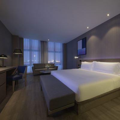 商務大床房（小冰箱） 桔子酒店（上海浦東機場店）優惠