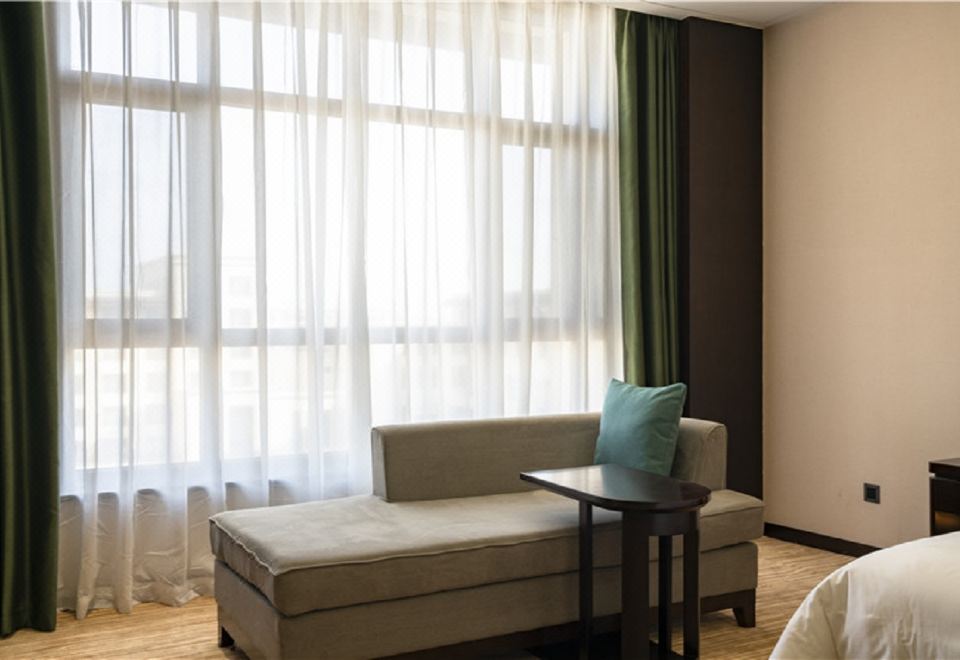 Tianhe Hotel DunhuangDeluxe Suite