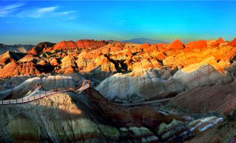 7 Premium (Zhangye West Tourist Bus Station)