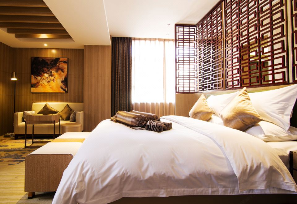 Celebrity HotelDeluxe Single Room