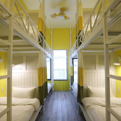 舒適四人套房 幸福加油站電梯民宿優惠