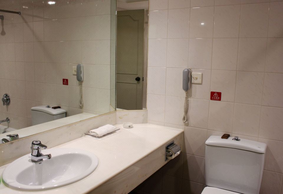 聯誼樓豪華套房