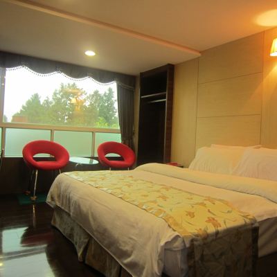 VIP四人房 嘉義阿里山高山青大飯店優惠