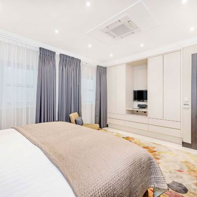 One Bedroom Apartment Lower Ground Floor 130 Queen's Gate Apartments London Promo Code