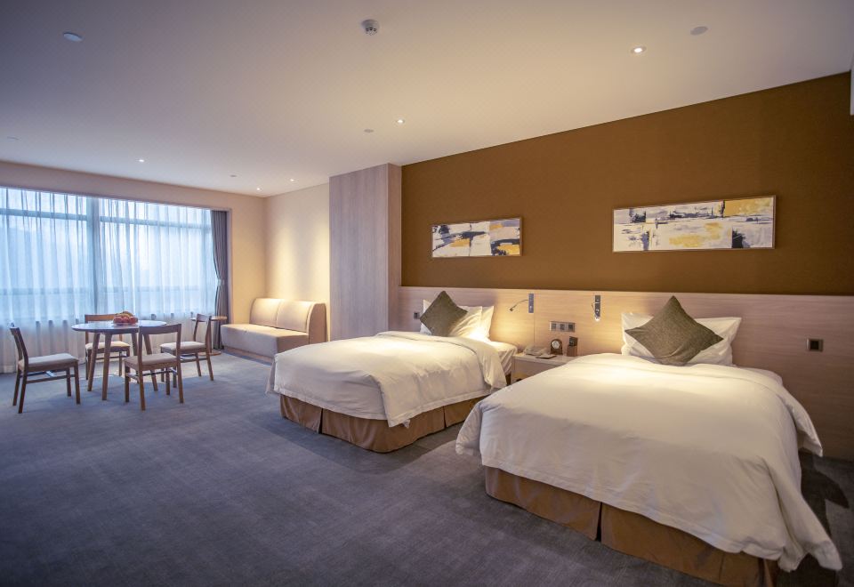 雅致双床房（超大空间+智能马桶）