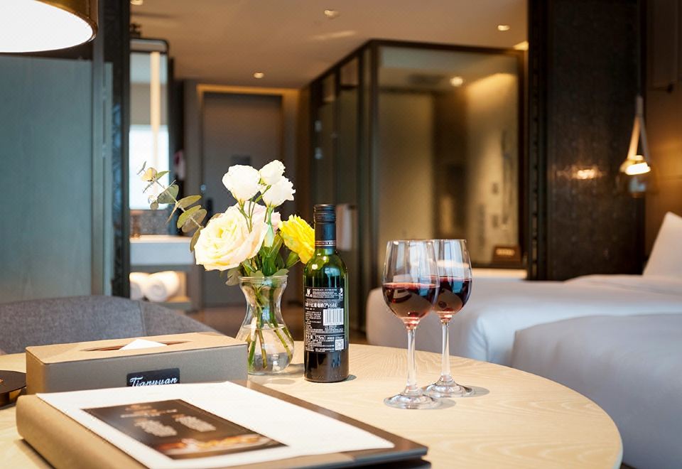 Tianyuan Hotel XiamenExecutive City-View Twin Room (View Of Lugudao Urban Landscape)