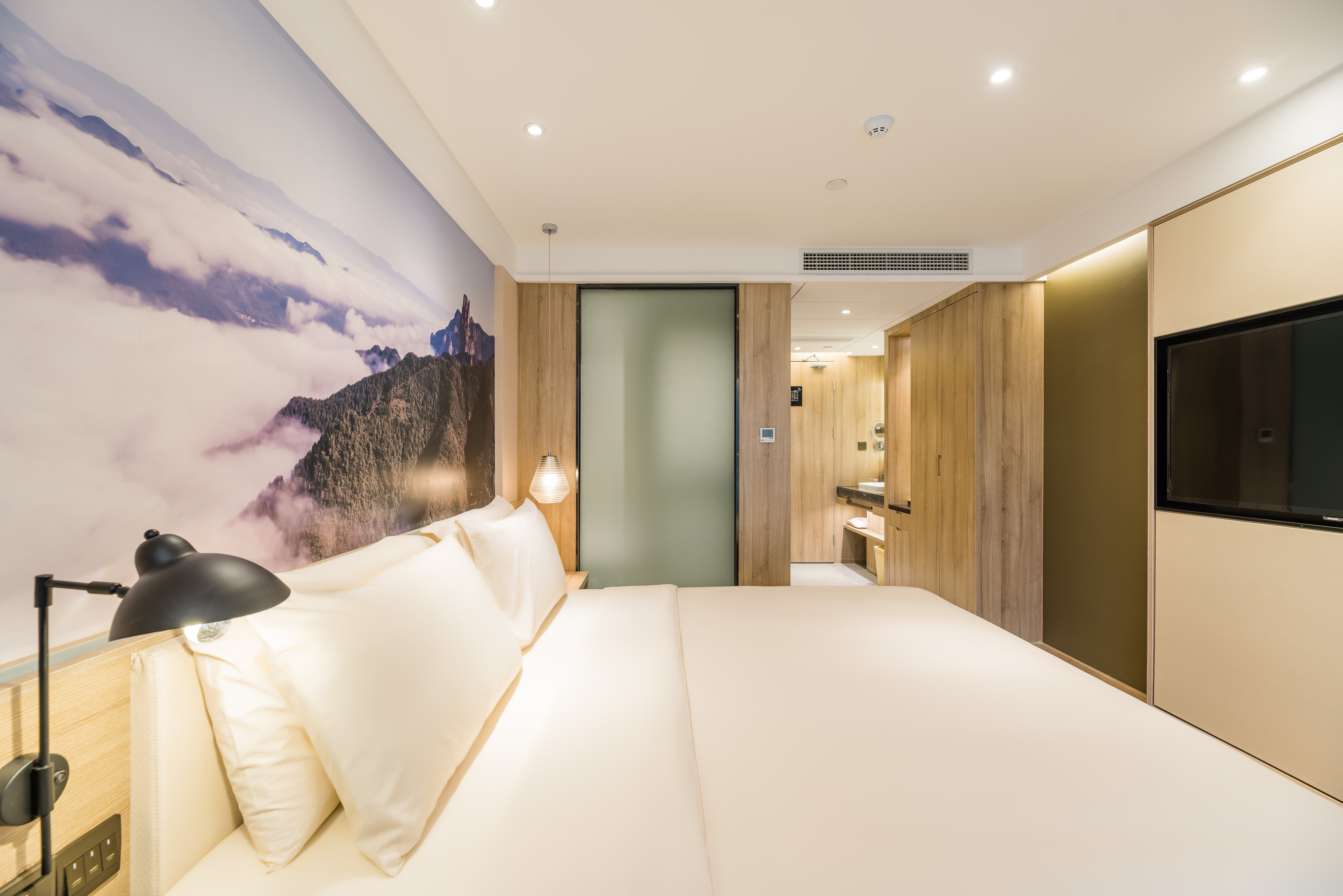 Atour Hotel (Shangtang Road, West Lake Culture Square)Elegant kingsize room