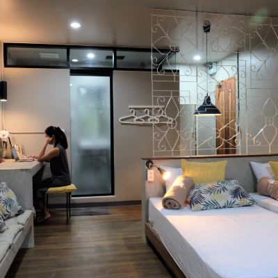 無窗六人私人房（無電梯） 亞卡薩私人青年旅舍優惠