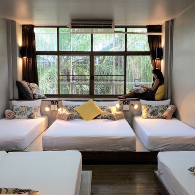 七人私人房（無電梯） 亞卡薩私人青年旅舍優惠