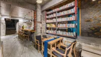 Floral Hotel· Taining Jingjing Tea Culture Resort Hotel