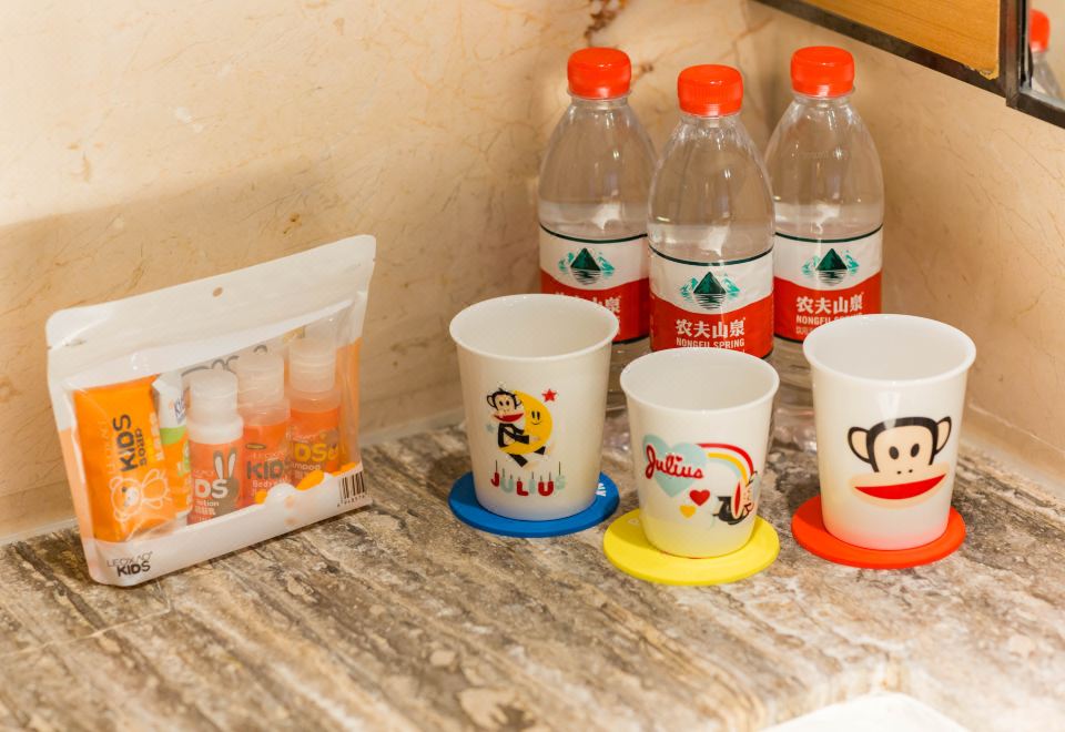 Hyatt Regency Chongming shanghaiPaul Frank Theme Suite