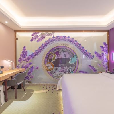 高級大床房（薰衣草主題+無窗） 麗楓酒店（佛山順德大良清暉園步行街店）優惠