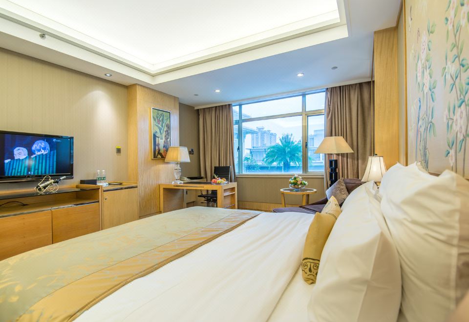 主楼豪华大床房