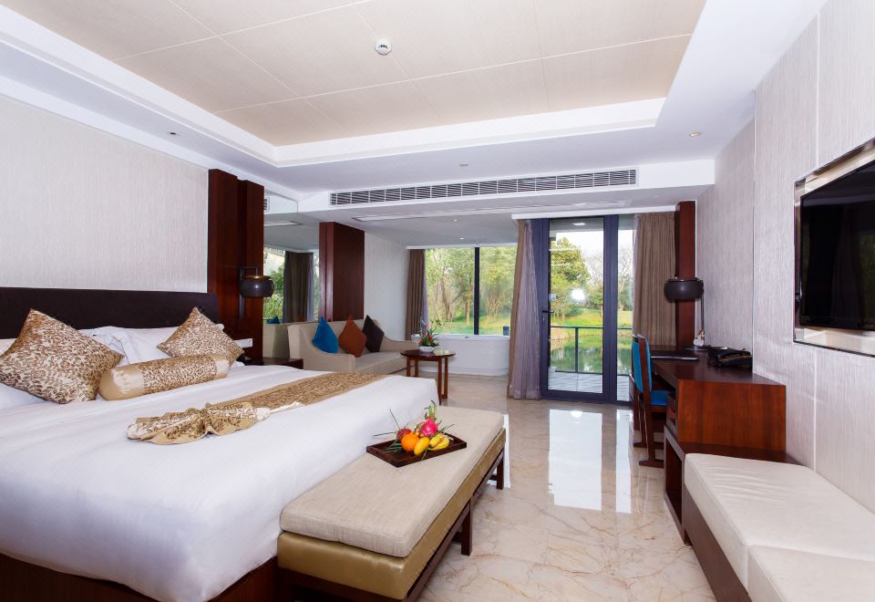 溪墅親水大床房