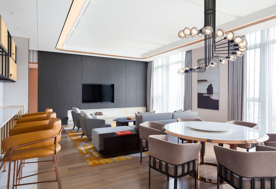 Sheraton Baohua HotelPresidential Suite