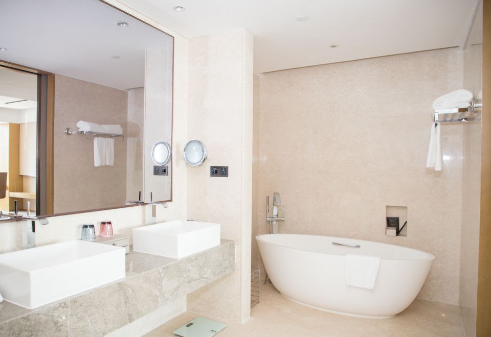 溫德姆灣景套房-獨賞五緣美景·樂享帆船風光