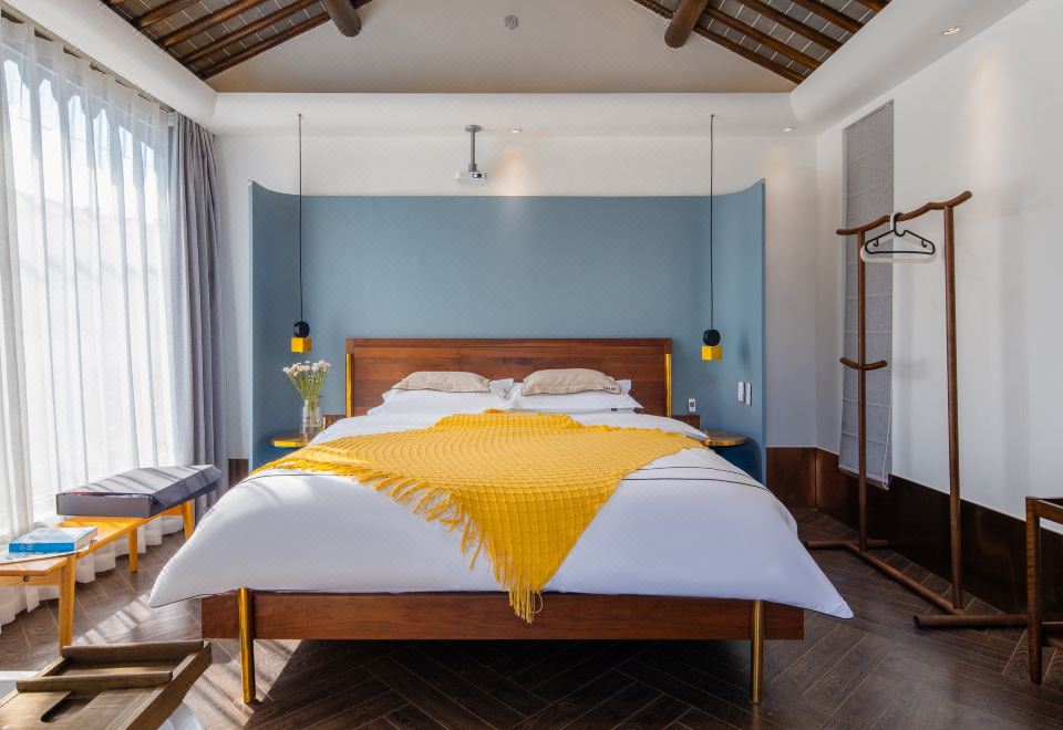 月滿軒窗·弦思大床房「巨幕投影·智能茶臺」