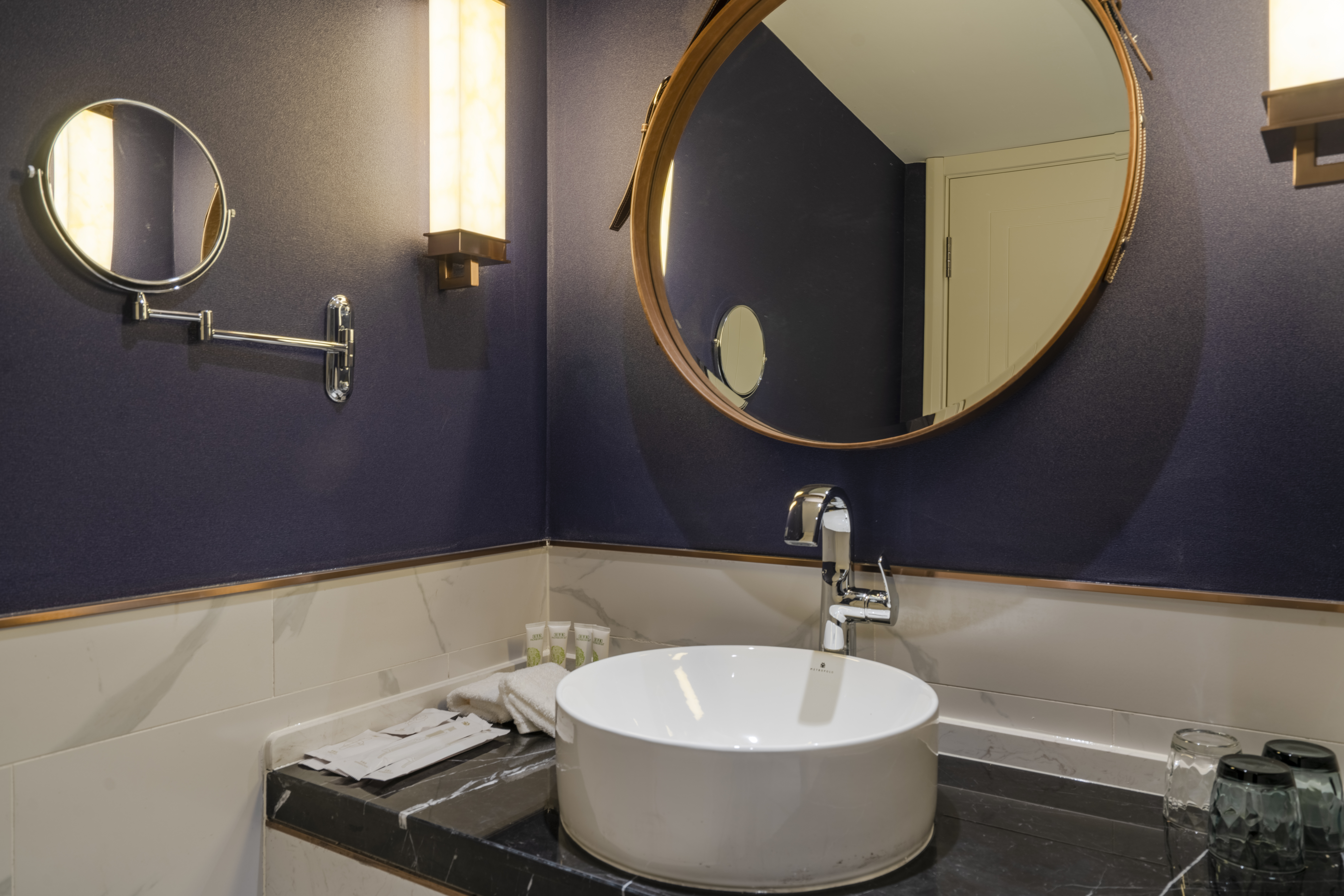 温馨家庭房（清凉小冰箱+空气净化器+零压舒眠床垫）