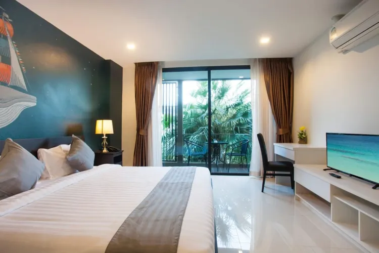 ดีลักซ์เตียงใหญ่มีมื้อเช้า