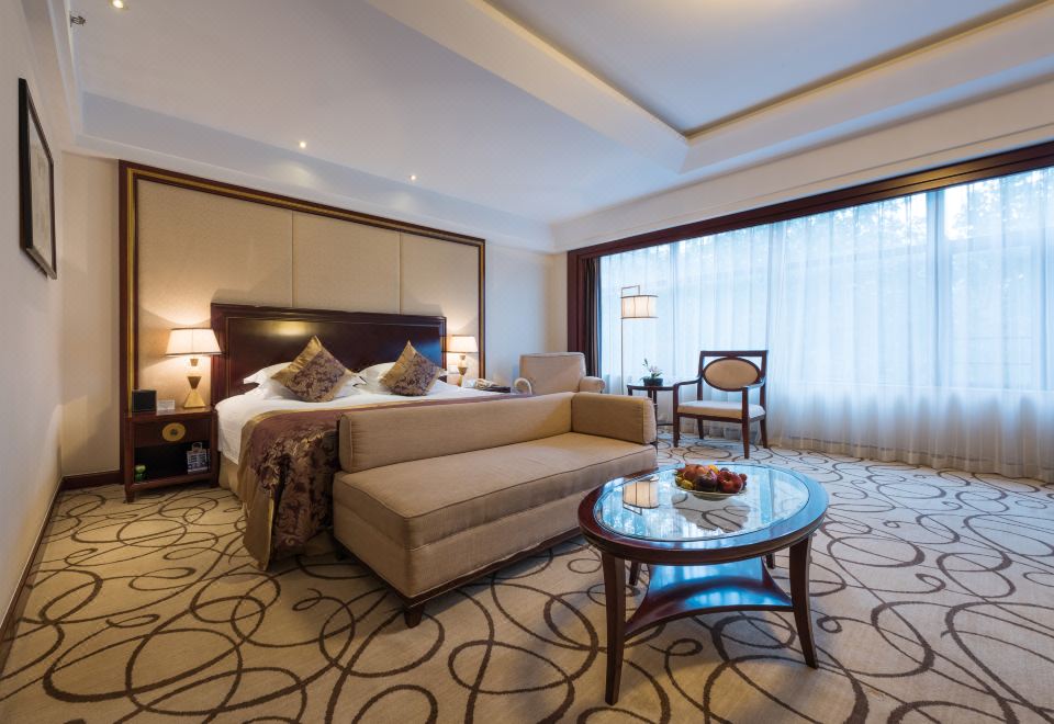 深睡商务丽景大床房