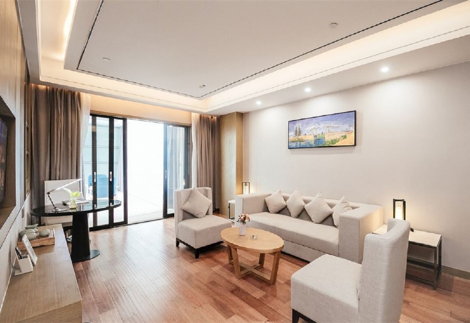 豪华套房（浴缸+浴袍）