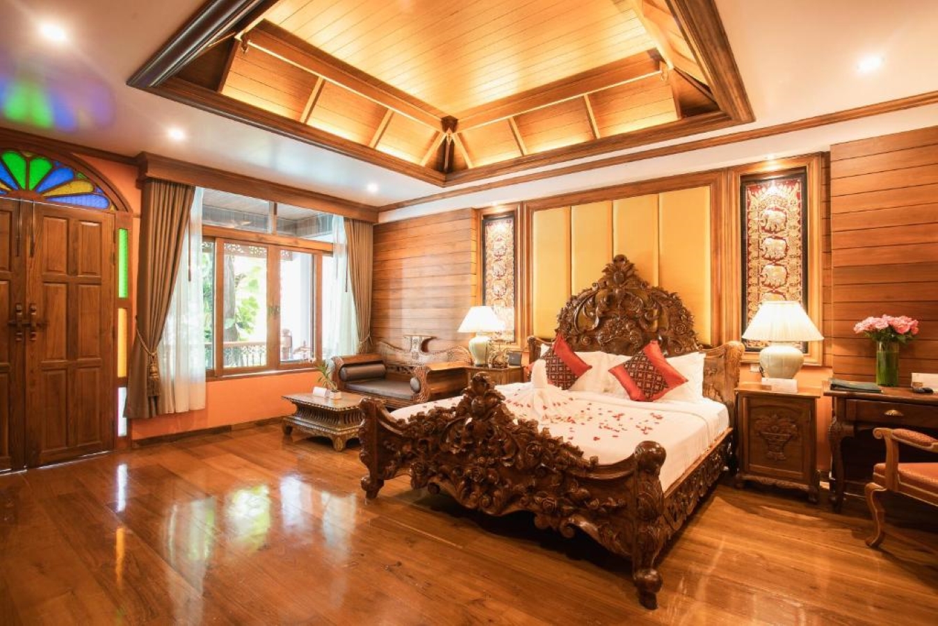 行政套房（直通泳池）