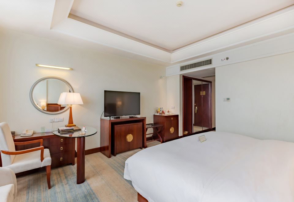 城景豪华大床房