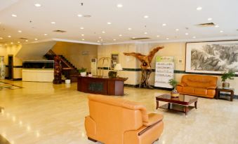 OYO Juxian Hotel (Hefei Heping Road Anfang General Factory Store)