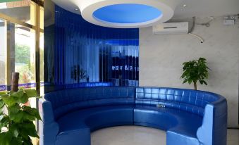 Green Boutique Hotel (Wuhan Railway Vocational and Technical College Zanglongdao Science Park Shop)