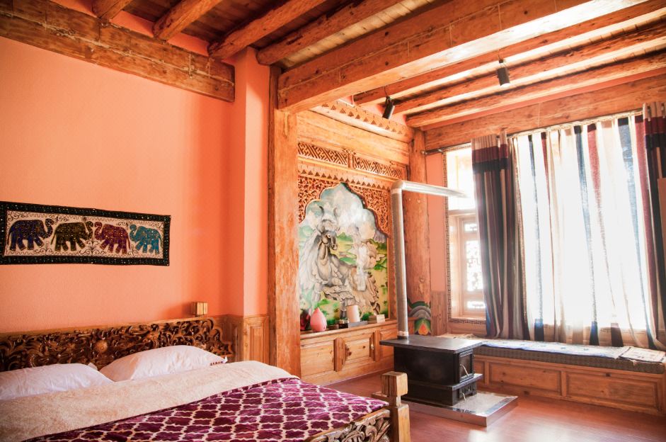 Tibetan-Style Deluxe Room (Double bed) (Floor heating)