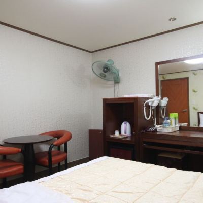 스탠다드 더블룸 보하 모텔 쿠폰