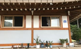 Hanok House Pyeongchang