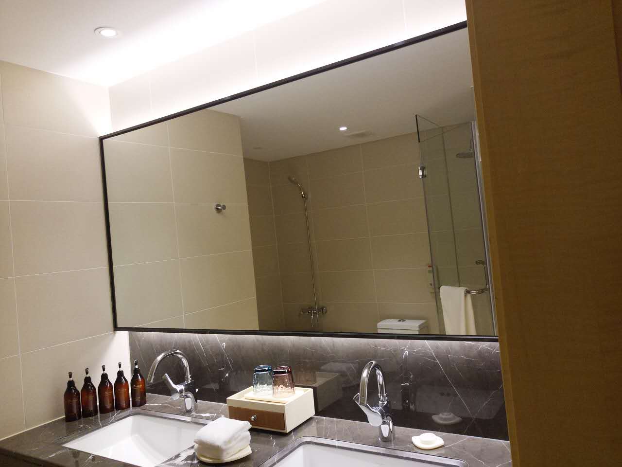 辰暮·超享大床房（超享空间+温润加湿器+豪华浴缸）