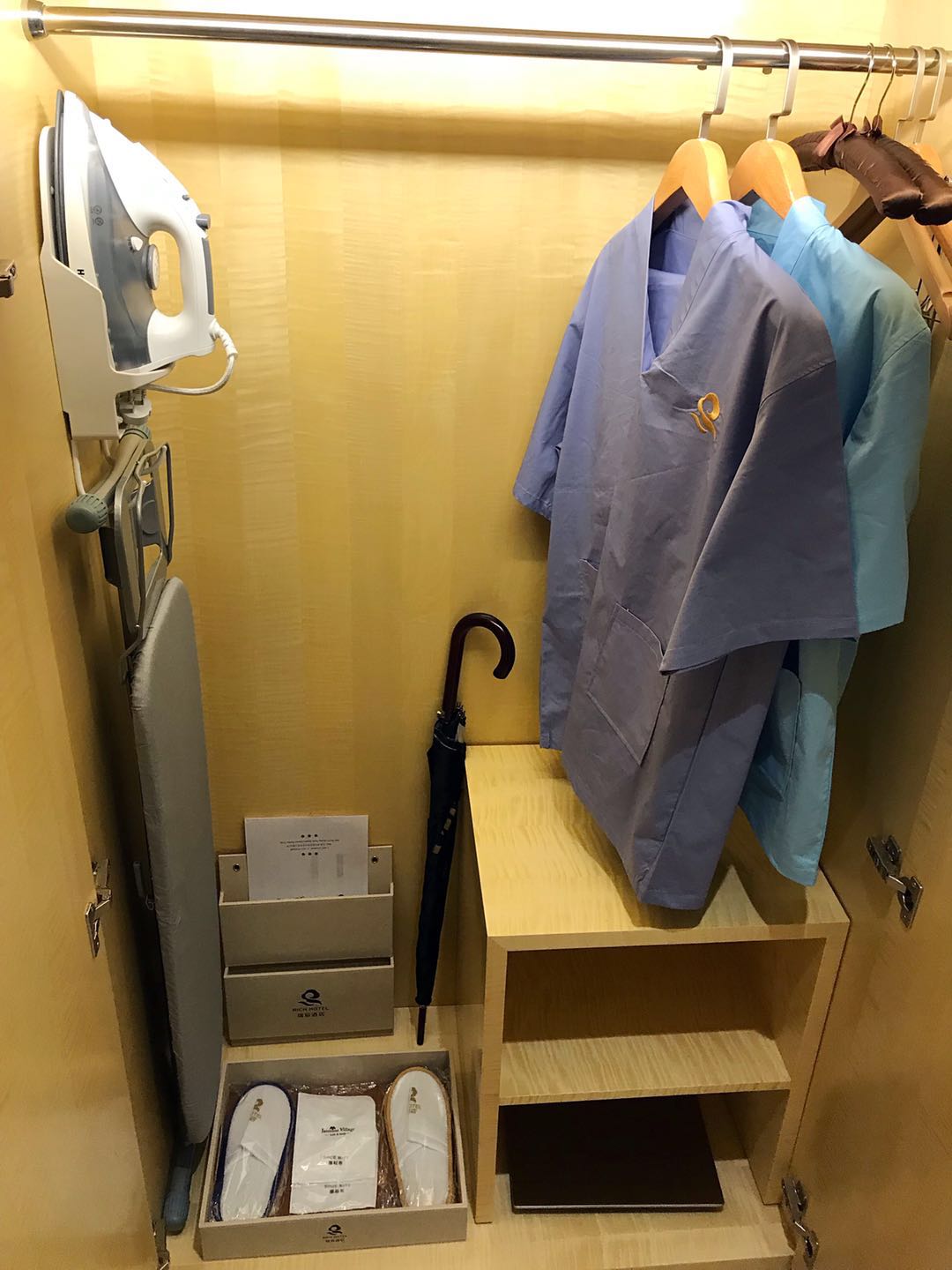 辰暮·超享大床房（超享空间+温润加湿器+豪华浴缸）