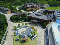 Huoquan Mulou Villa