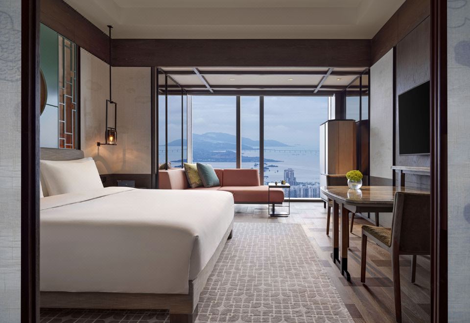 天际美景大床间「远眺深圳湾」