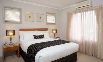 Ringwood Royale - Housity