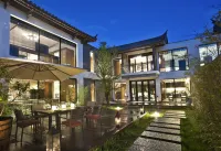 Pullman Lijiang Resort & Spa Ξενοδοχεία στην πόλη 