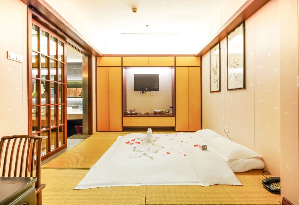 和风汤房【温泉入户，私泡池】