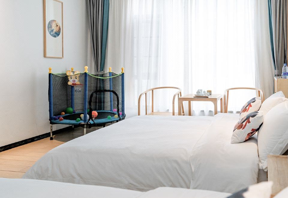 Themed Family Friendly Room