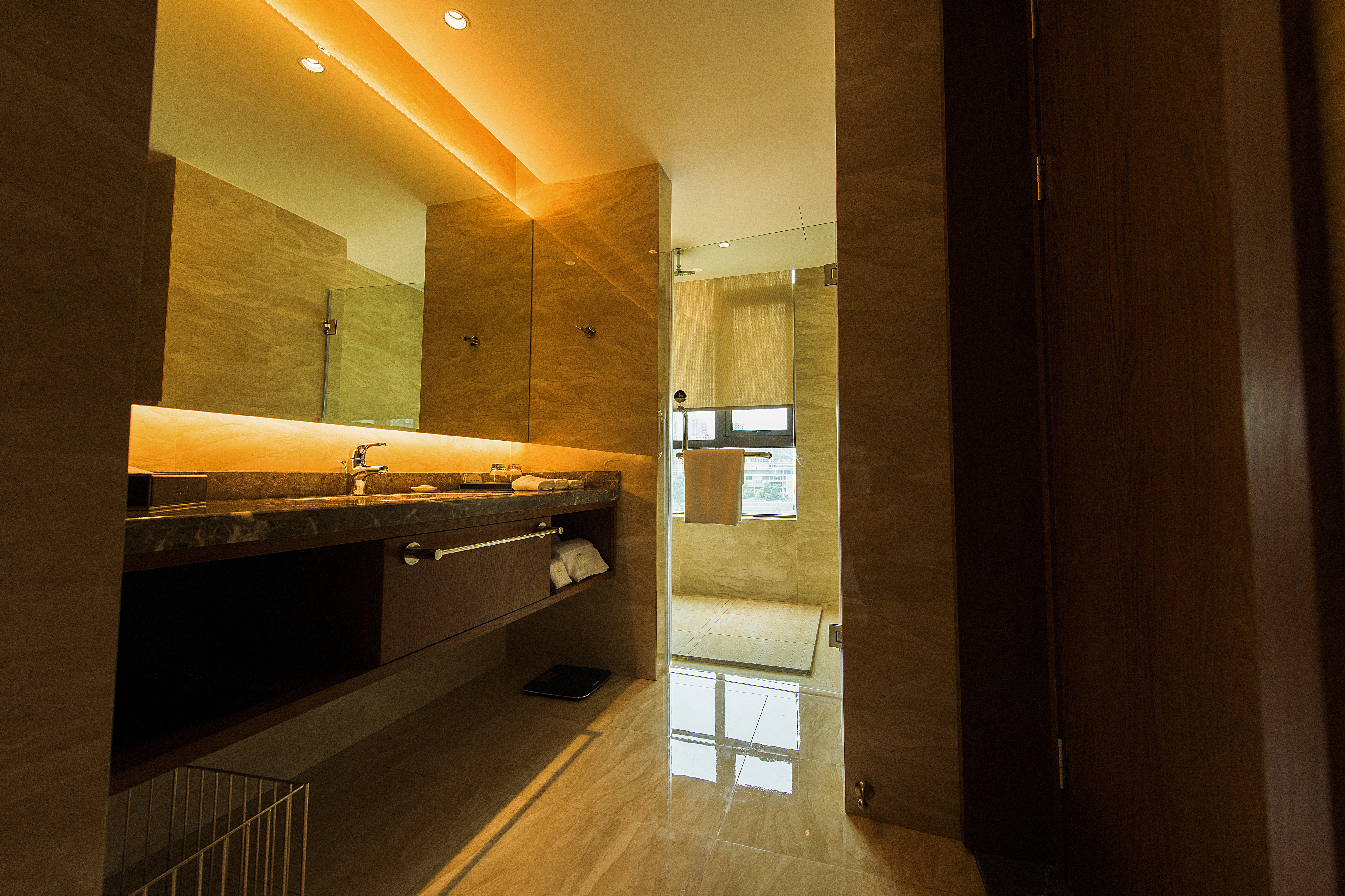 江语豪华双床房