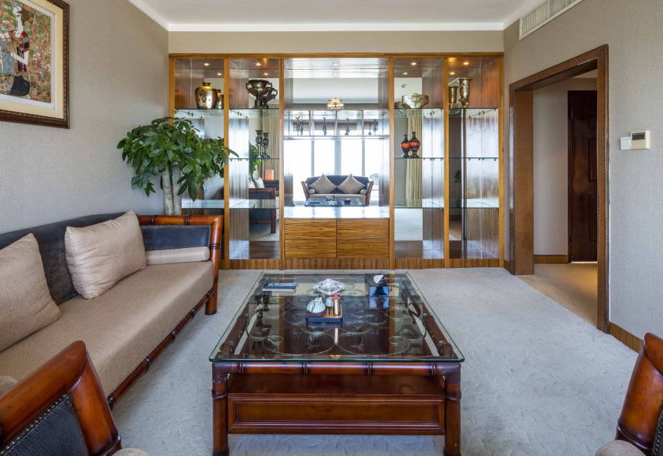 Asia Gulf HotelHawaii Presidential Villa