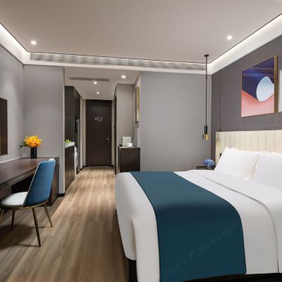 豪華大床房（洗烘機+冰箱+可投屏） 上海馨樂庭陸家嘴公寓酒店優惠