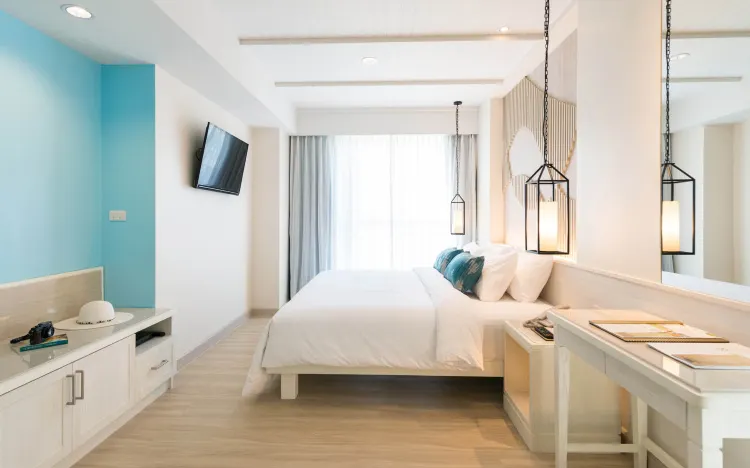 Aqua Wing Two Bedroom Teen Suite